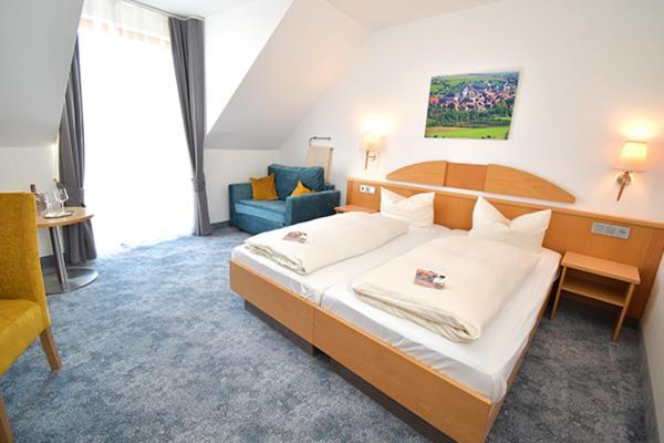 Akzent Hotel Franziskaner Dettelbach Zewnętrze zdjęcie